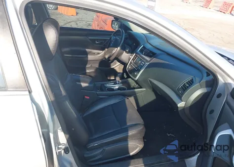 2016 Nissan Altima 2.5/2.5 S/2.5 Sl/2.5 Sr/2.5 Sv из США, поврежденный, VIN 1N4AL3AP9GC259531